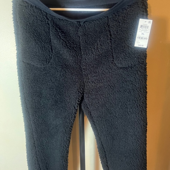NWTs Macy’s Epic Threads Sherpa Joggers - Picture 1 of 5